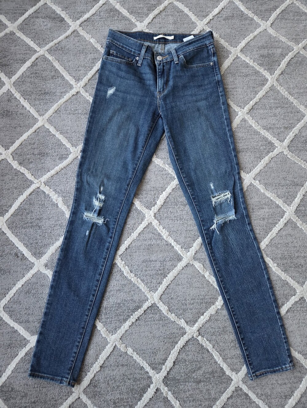 Levi's 711 Dark Blue Distressed Skinny Jeans
